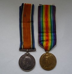 ww1 british war and victory medal pair